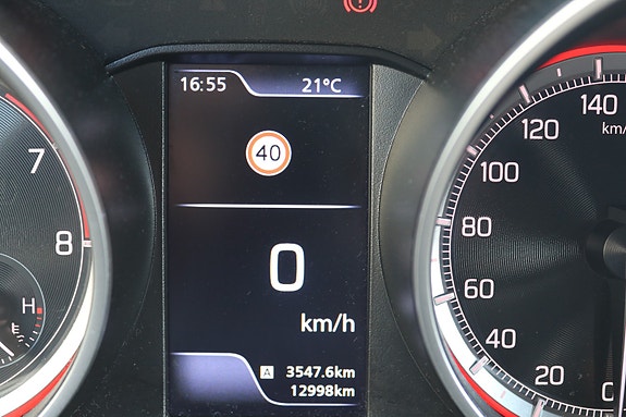 Suzuki Swift 17 of 19