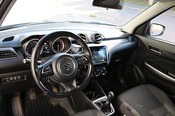 Suzuki Swift 11 of 19