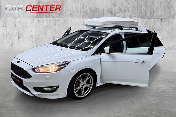 Ford Focus 18 of 30