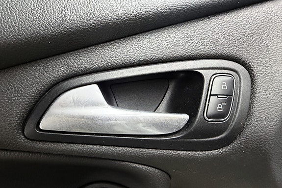 Ford Focus 23 of 30