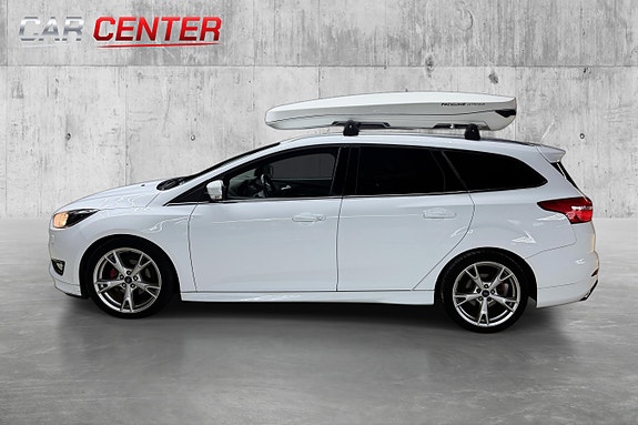 Ford Focus 4 of 30