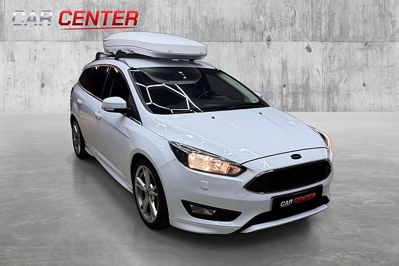 Ford Focus 13 of 30