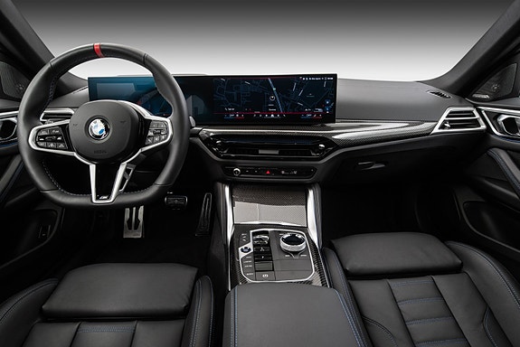 BMW i4 24 of 30