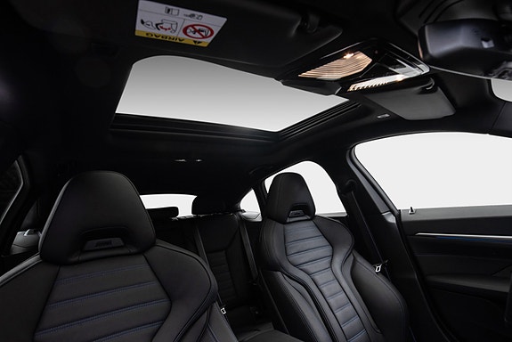 BMW i4 10 of 30