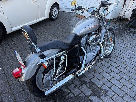 Harley-Davidson XL 883C Custom - kun 9061km - original sykkel 11 of 13