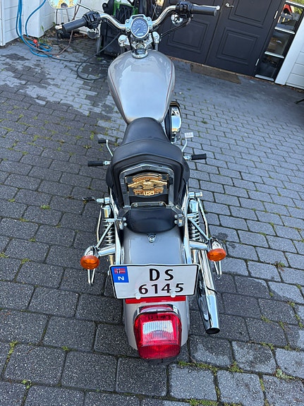 Harley-Davidson XL 883C Custom - kun 9061km - original sykkel 8 of 13