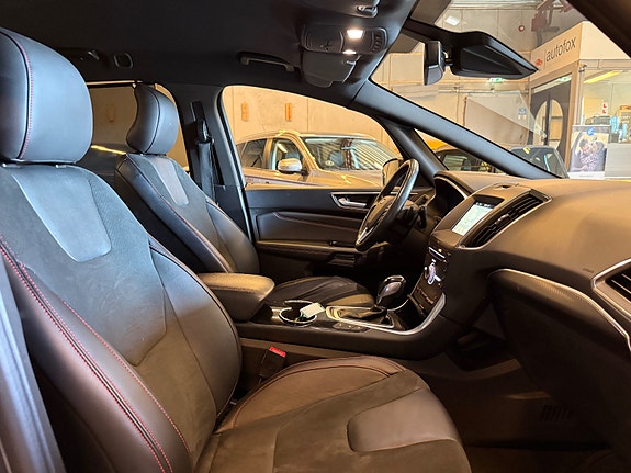 Ford S-MAX 25 of 27