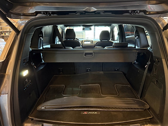 Ford S-MAX 21 of 27