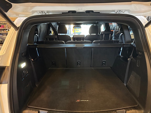Ford S-MAX 24 of 30