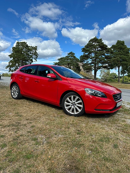Volvo V40 7 of 30