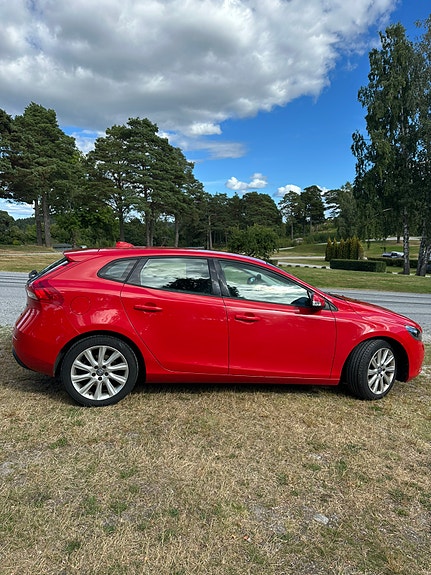 Volvo V40 6 of 30