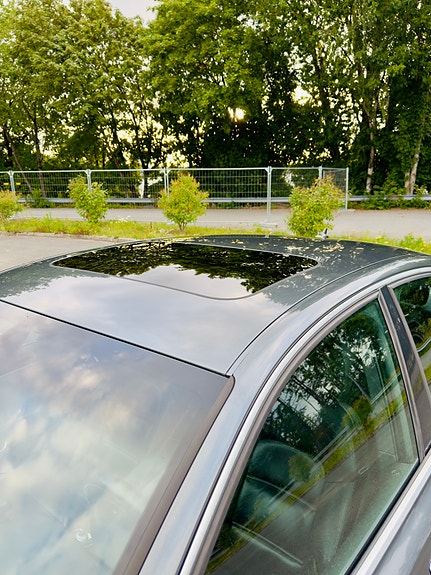 Audi A8 5 of 12