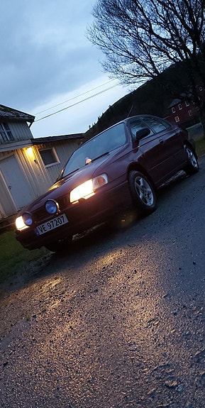 Toyota Carina E 5 of 5