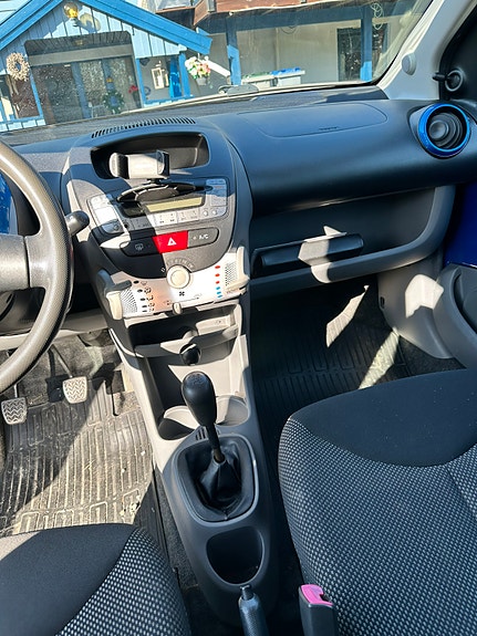 Toyota Aygo 4 of 13