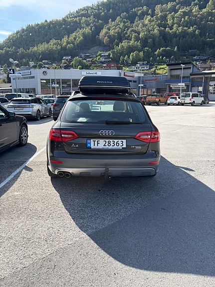Audi A4 allroad 4 of 16