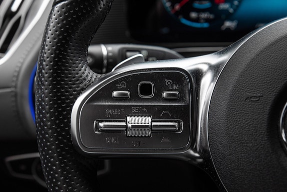 Mercedes-Benz EQC400 20 of 30