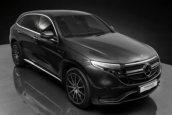 Mercedes-Benz EQC400 2 of 30