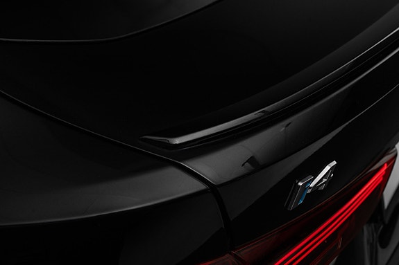 BMW i4 11 of 30