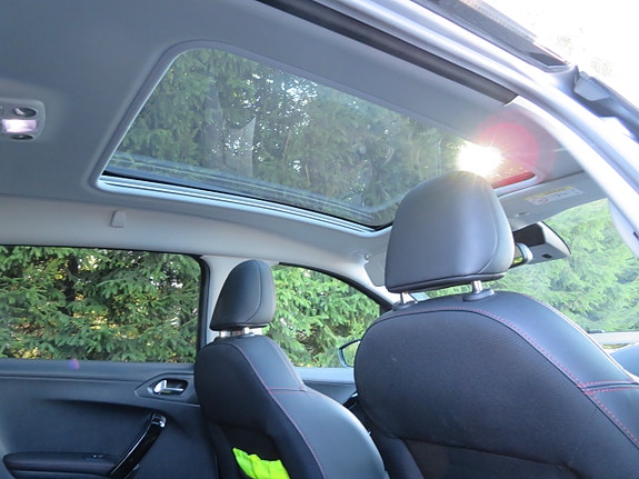Peugeot 2008 22 of 30