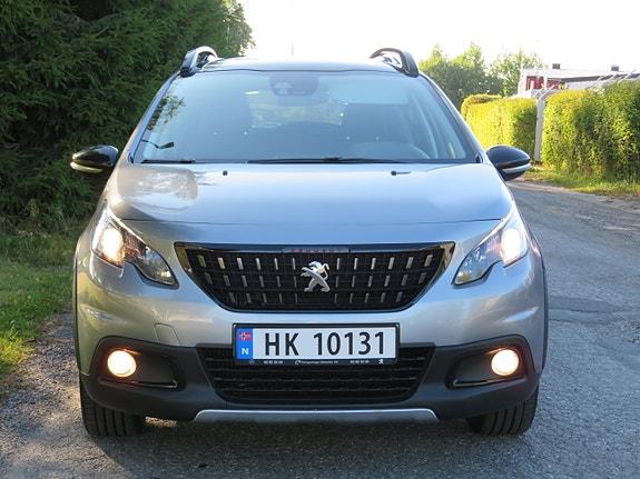 Peugeot 2008 2 of 30