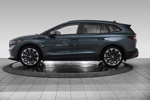 Skoda Enyaq 2 of 30