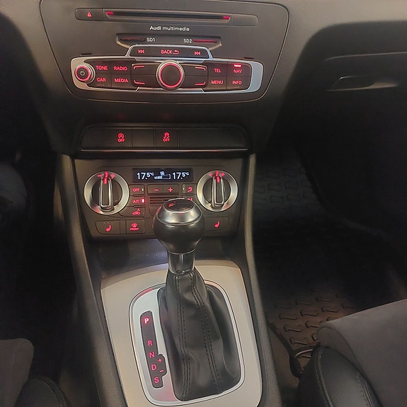 Audi Q3 10 of 11