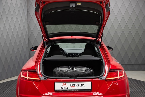 Audi TTS 11 of 30