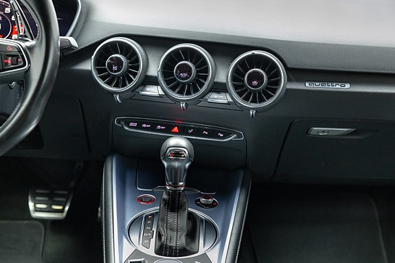 Audi TTS 30 of 30
