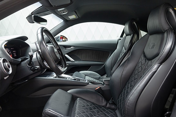 Audi TTS 25 of 30