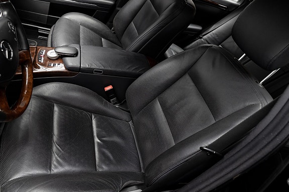 Mercedes-Benz S500 22 of 30