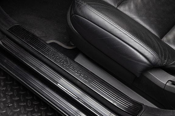 Mercedes-Benz S500 16 of 30