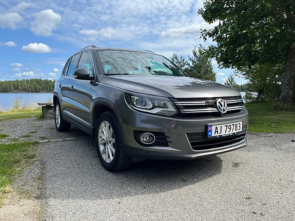 Volkswagen Tiguan 4 of 11
