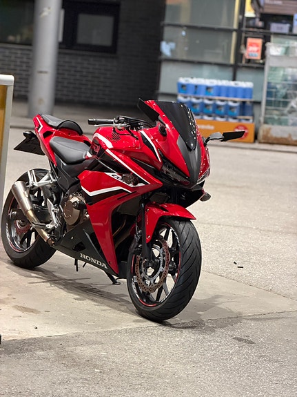Honda CBR 500 R 3 of 8