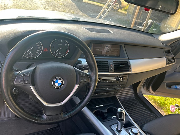 BMW X5 11 of 17