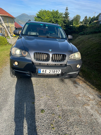 BMW X5 8 of 17