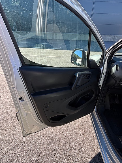 Citroen Berlingo 10 of 17