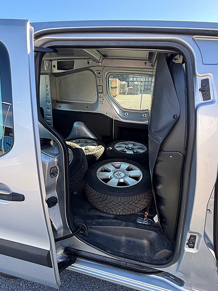 Citroen Berlingo 7 of 17