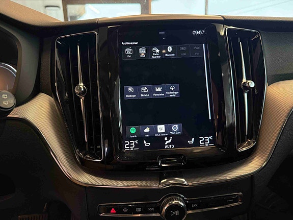 Volvo XC60 19 of 28