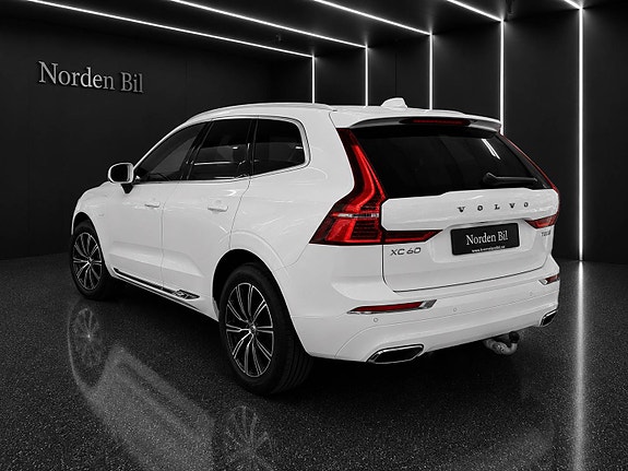 Volvo XC60 4 of 28
