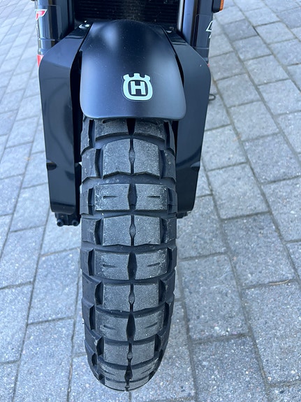 Husqvarna Svartpilen 125 8 of 8