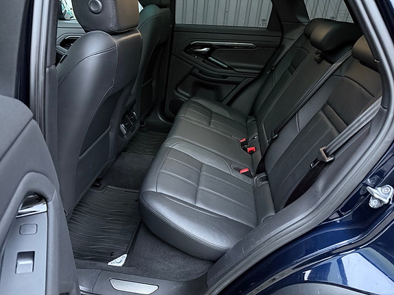 Land Rover Range Rover Evoque 19 of 30