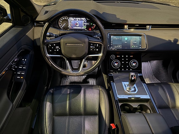 Land Rover Range Rover Evoque 17 of 30
