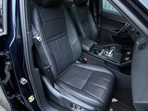 Land Rover Range Rover Evoque 25 of 30