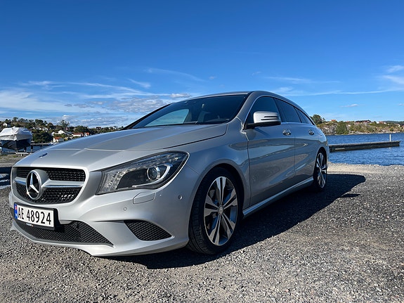 Mercedes-Benz CLA180 4 of 7
