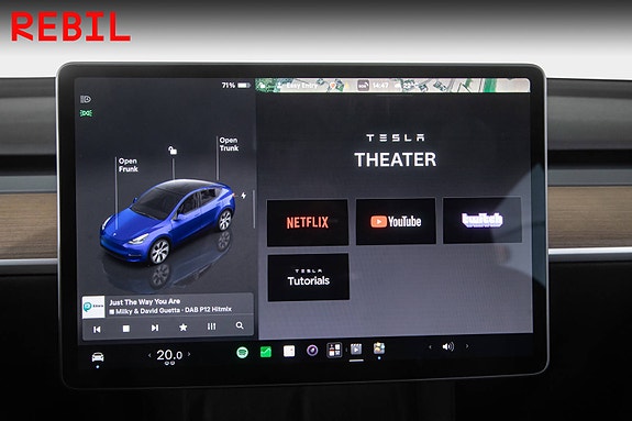 Tesla Model Y 18 of 24
