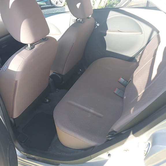 Citroen C-Zero 12 of 16