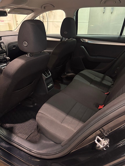Skoda Octavia 7 of 13