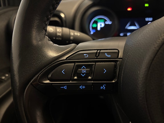 Toyota Yaris 13 of 23