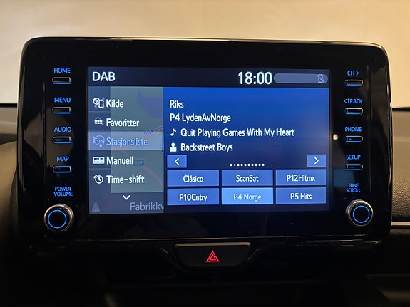 Toyota Yaris 19 of 23