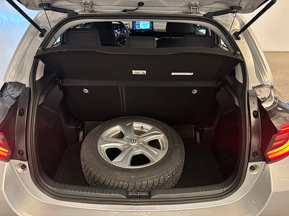 Toyota Yaris 22 of 23